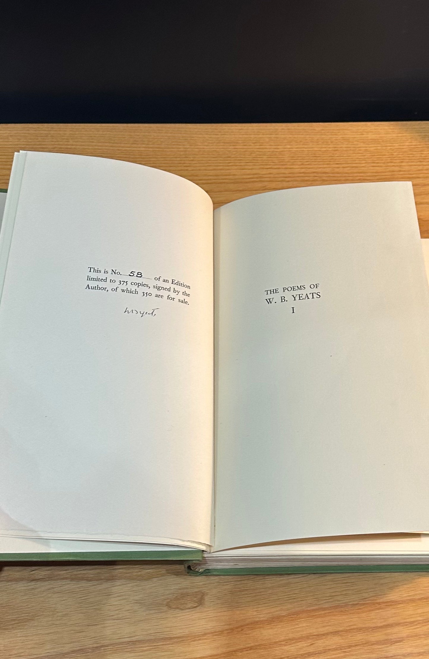 THE POEMS OF WB YEATS | W.B. YEATS